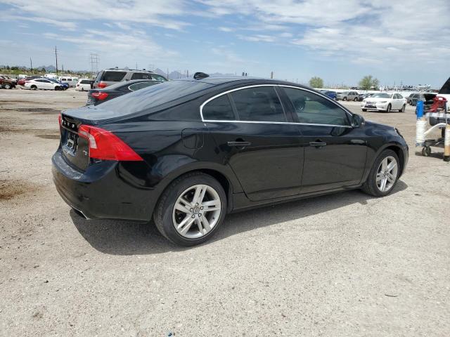 2015 VOLVO S60 PREMIE YV140MFC6F1311651