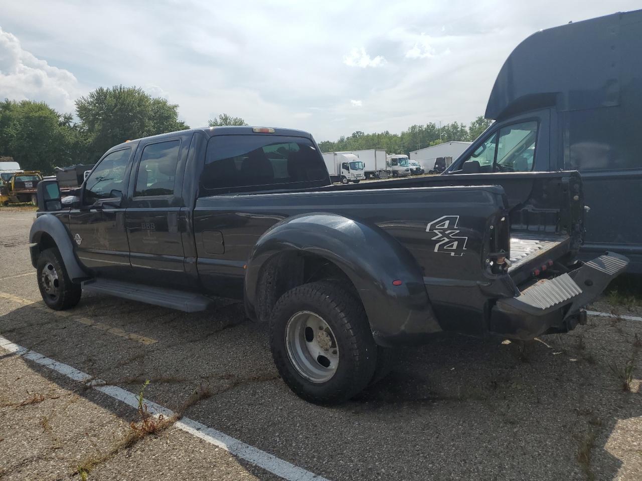 FORD F-450 SUPER DUTY