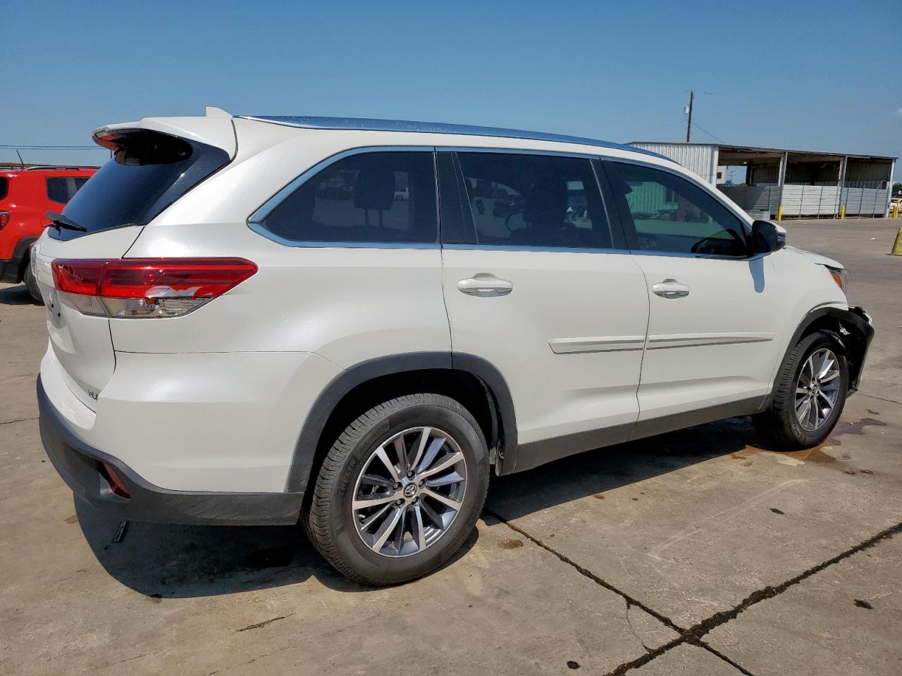 TOYOTA HIGHLANDER SE