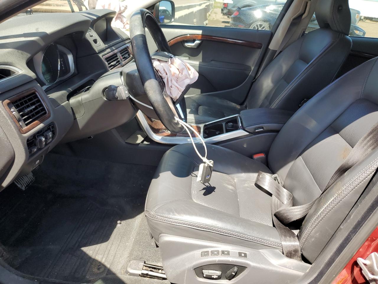 VOLVO XC70 T6 PLATINUM