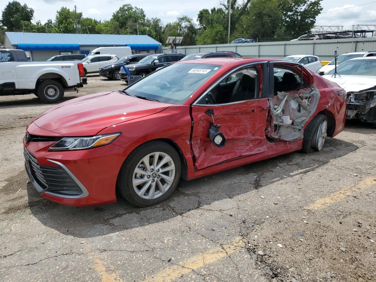 TOYOTA CAMRY LE