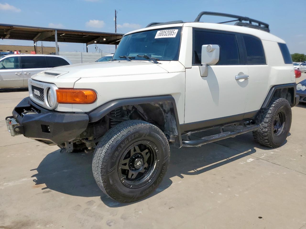 TOYOTA FJ CRUISER