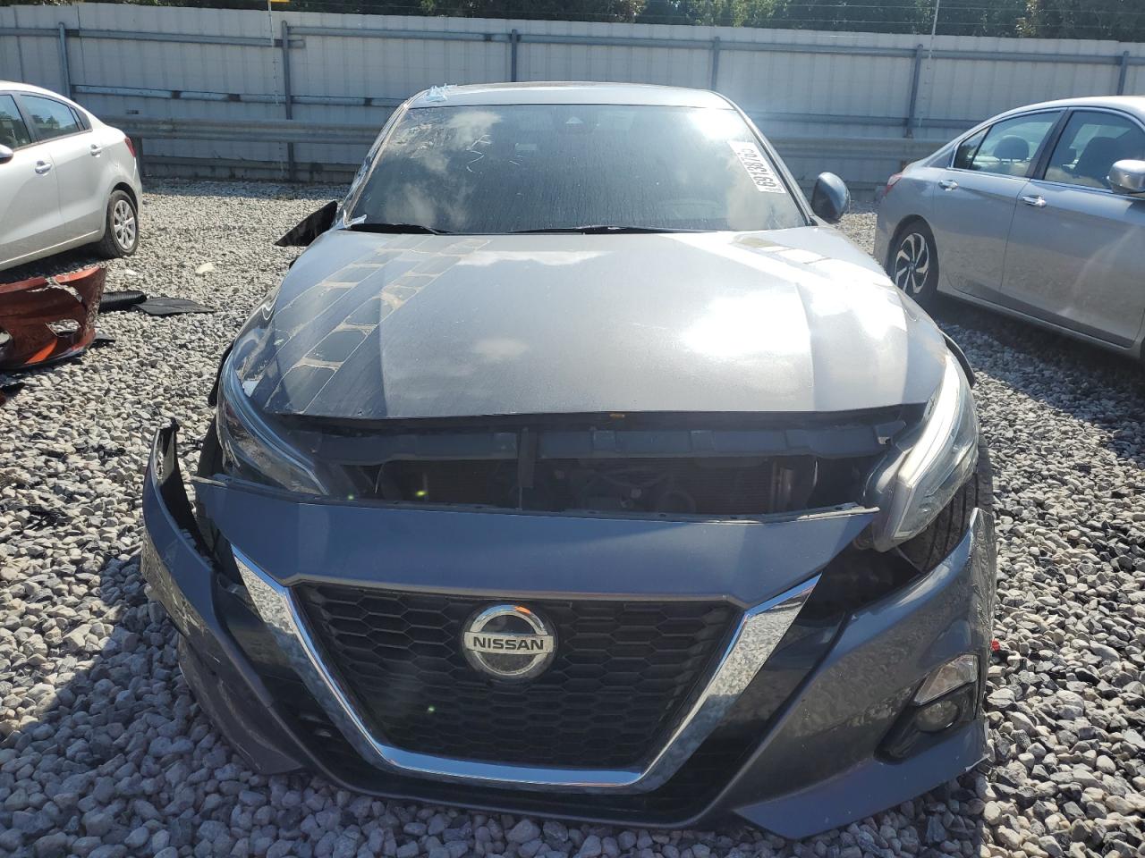 NISSAN ALTIMA PLATINUM