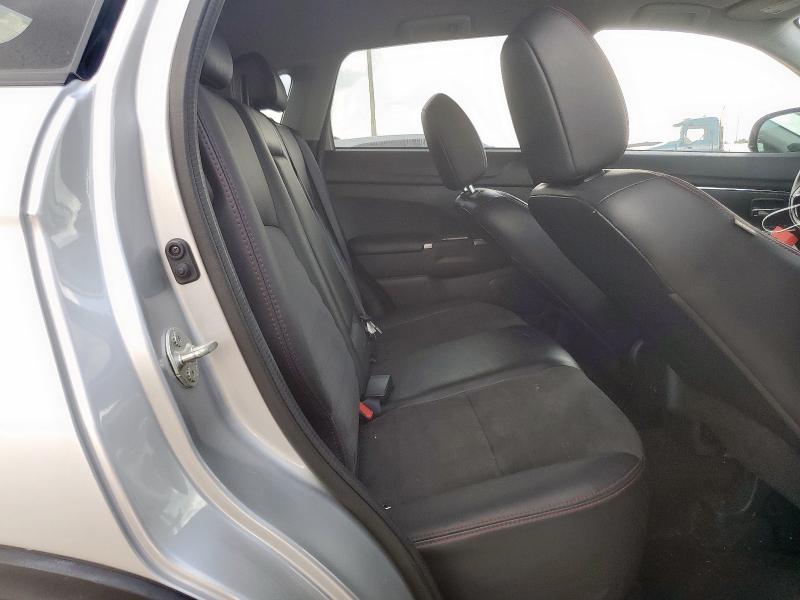 2022 MITSUBISHI OUTLANDER JA4ARUAU3NU008705