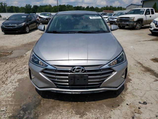 2020 HYUNDAI ELANTRA SE 5NPD84LF1LH576107