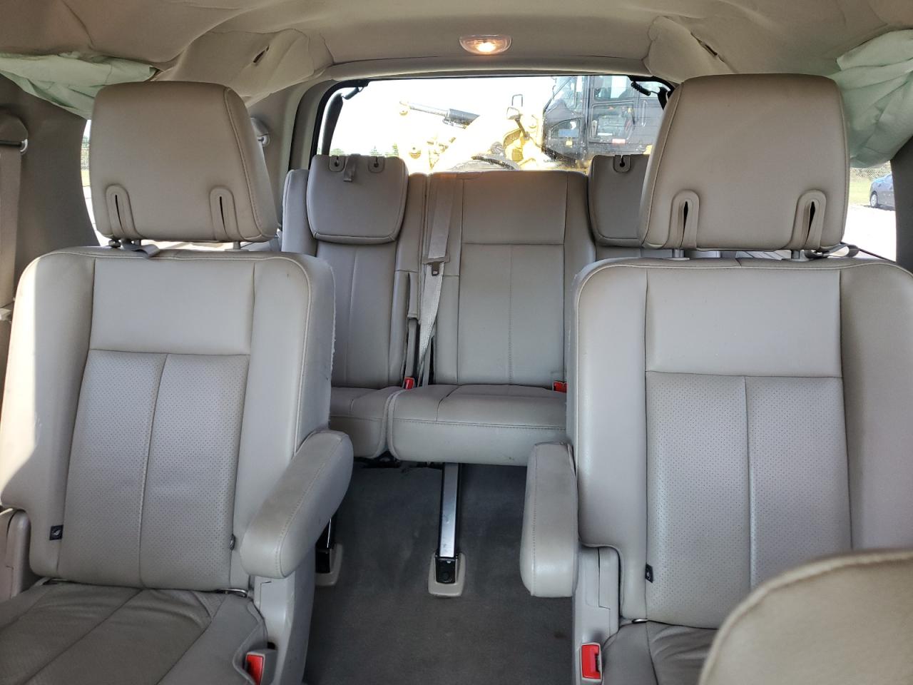 FORD EXPEDITION LIMITED