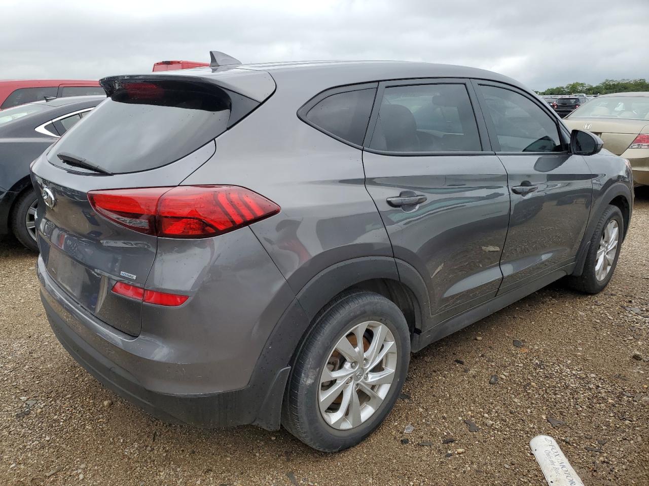 HYUNDAI TUCSON SE
