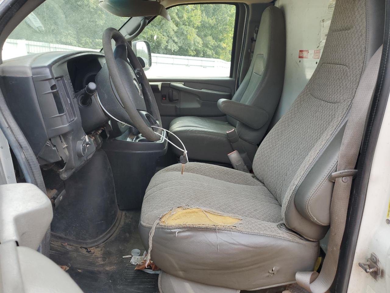 GMC SAVANA CUTAWAY G3500