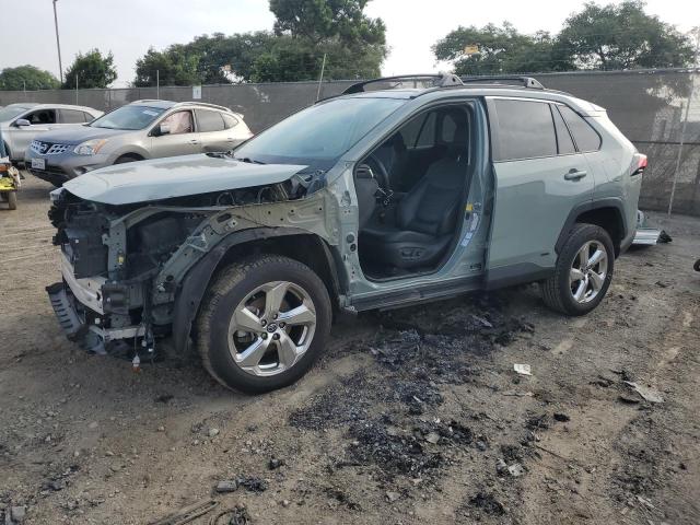 TOYOTA RAV4 XLE PREMIUM