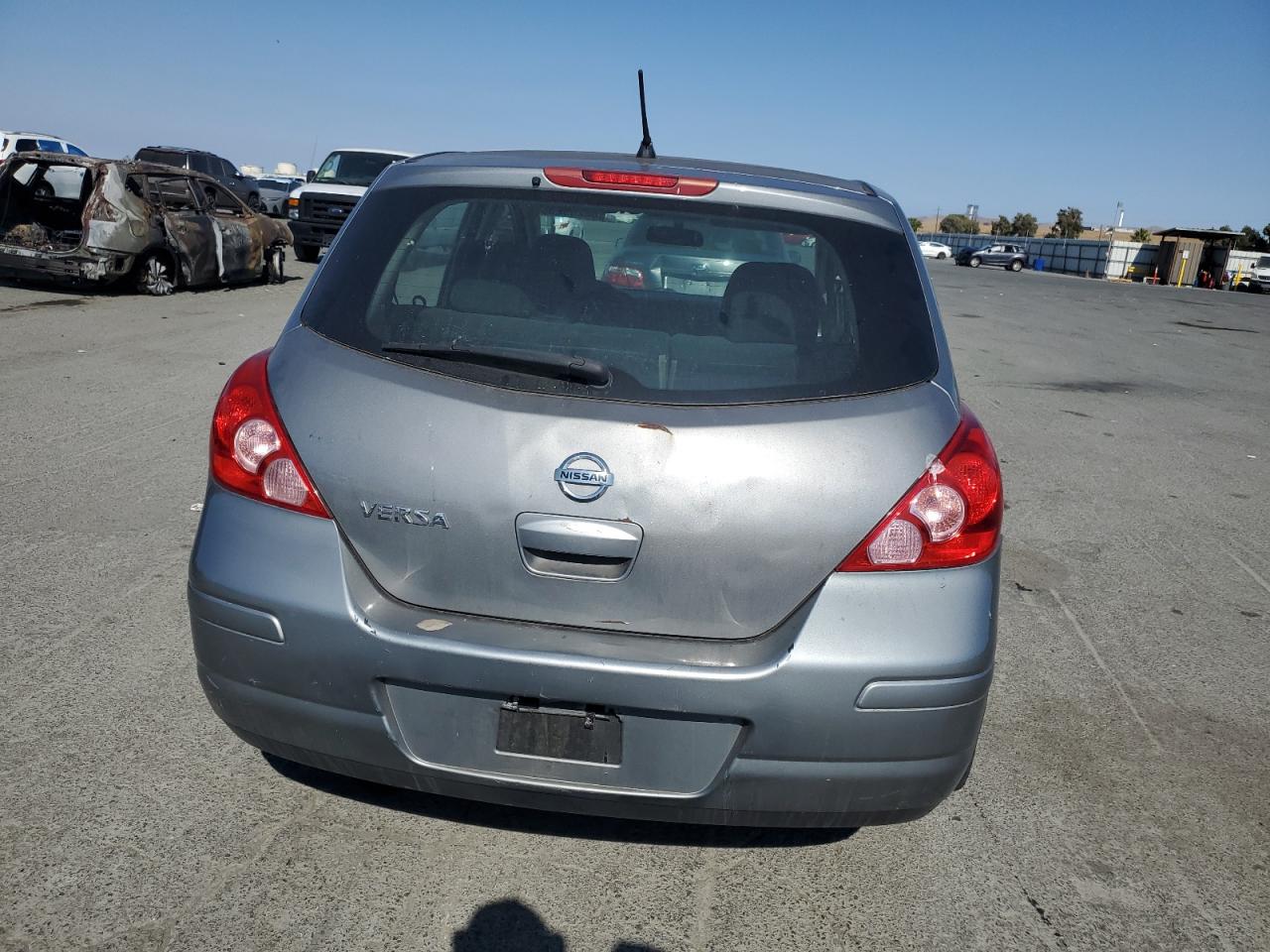 NISSAN VERSA S