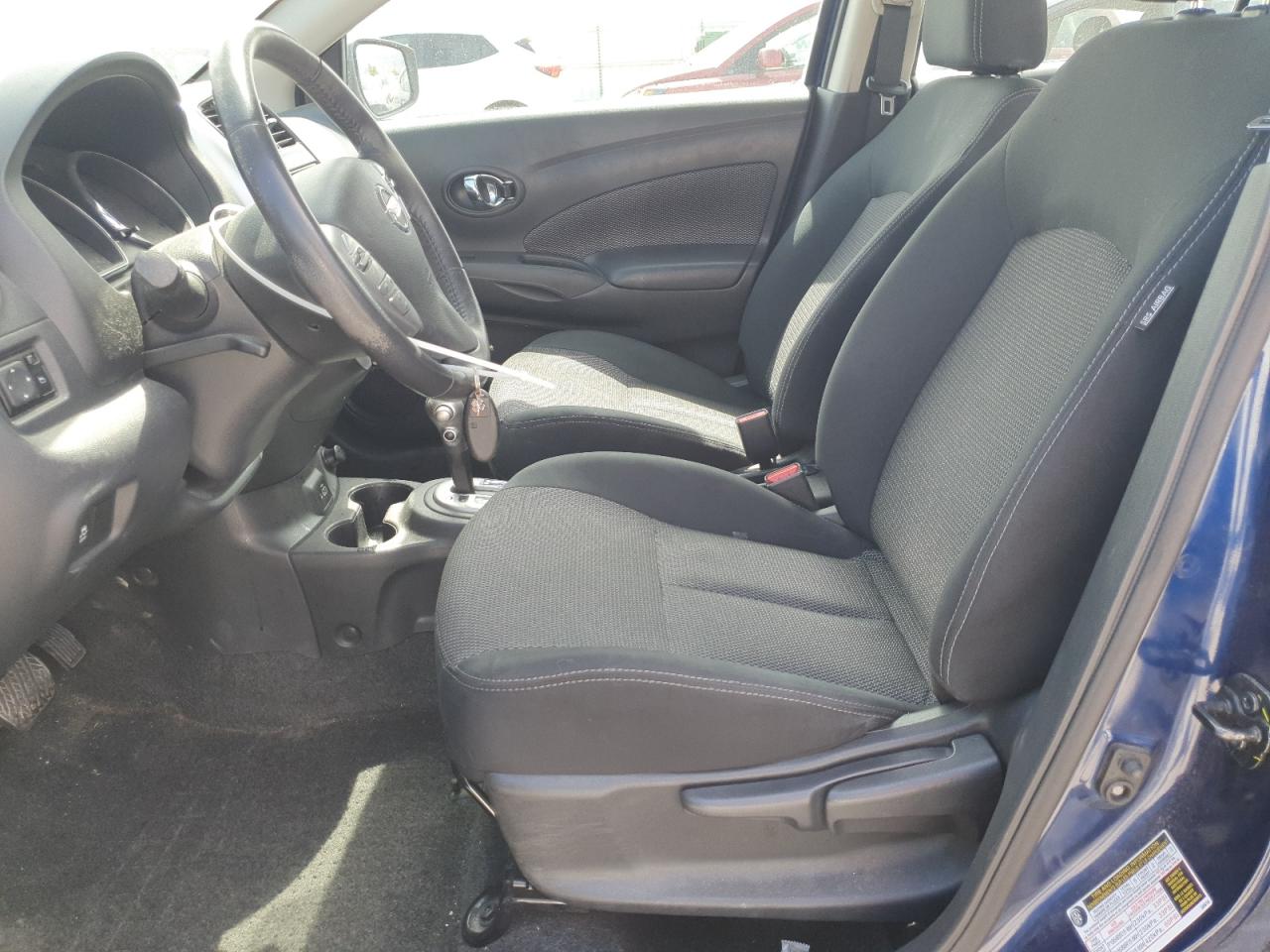 NISSAN VERSA S