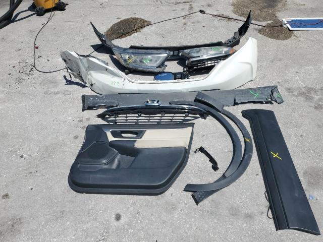 2017 HONDA CR-V LX 2HKRW6H31HH212394