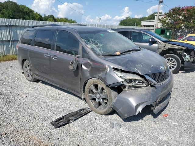 2017 TOYOTA SIENNA SE 5TDXZ3DC6HS783909