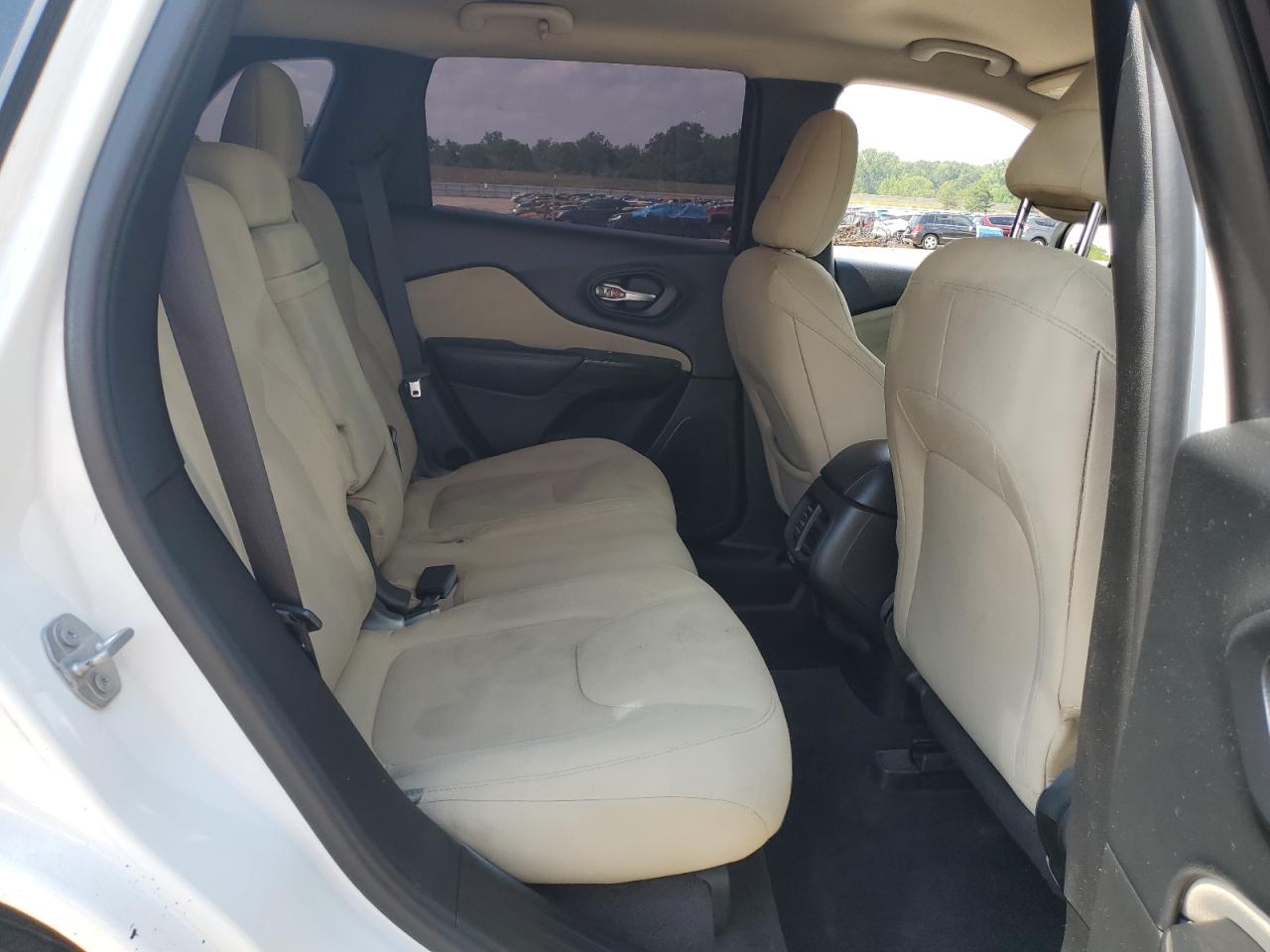 JEEP GRAND CHEROKEE LATITUDE