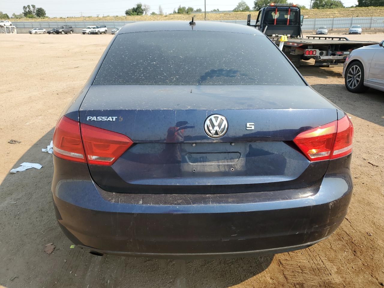 VOLKSWAGEN PASSAT S
