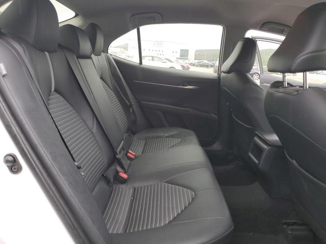 2018 TOYOTA CAMRY L - JTNB11HK0J3014008