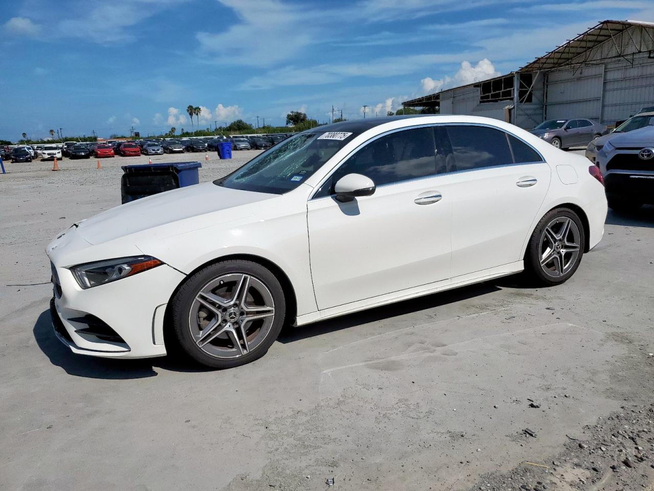 MERCEDES-BENZ A-CLASS 220