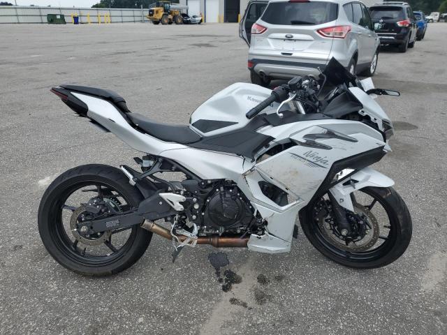 Global Auto Auctions: 2025 KAWASAKI EX500