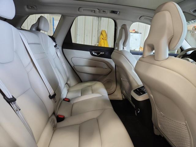 2018 VOLVO XC60 T5 IN YV4102RL8J1022303