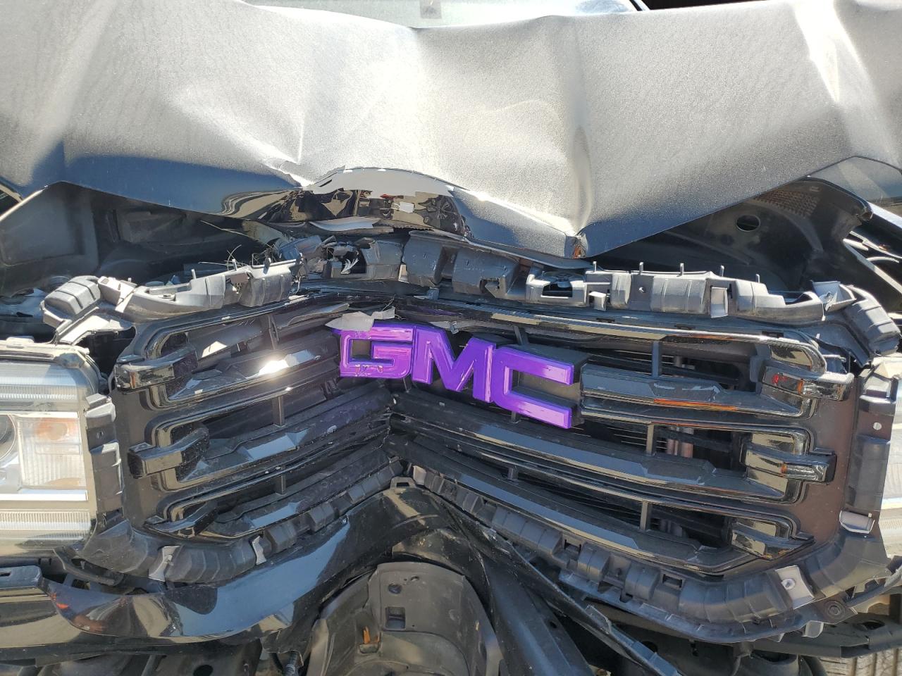 GMC SIERRA K1500 SLT