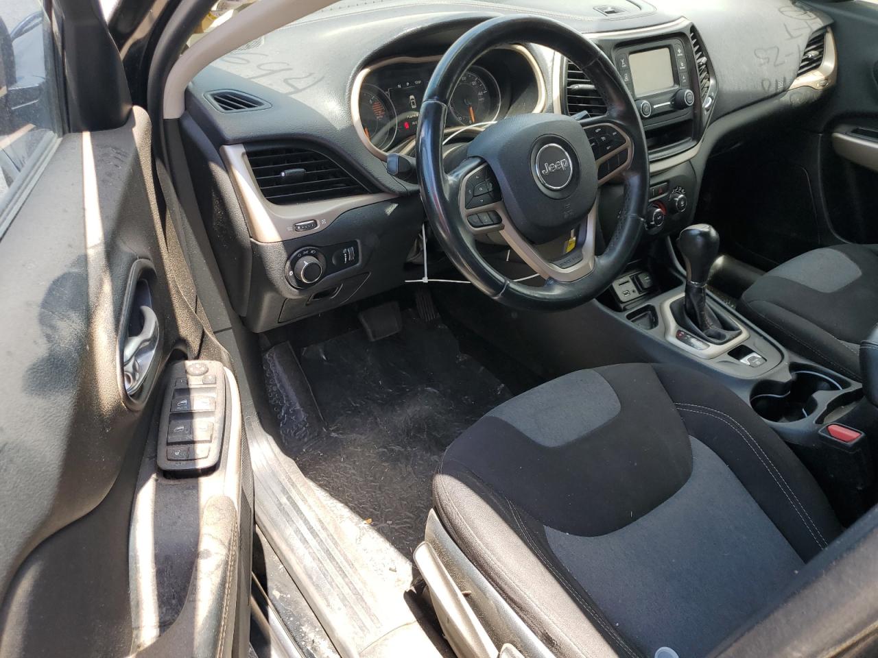 JEEP GRAND CHEROKEE SPORT