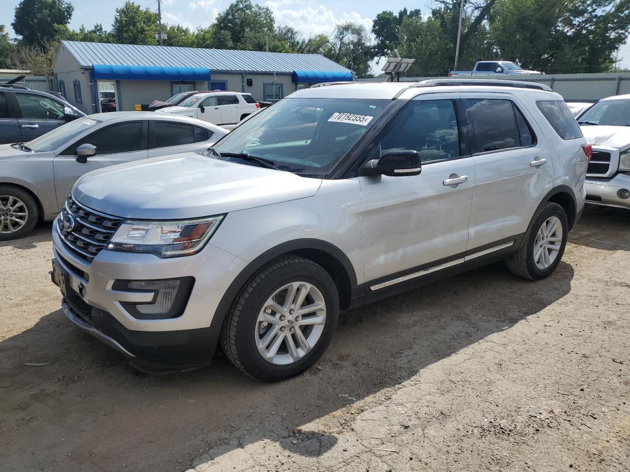 FORD EXPLORER XLT