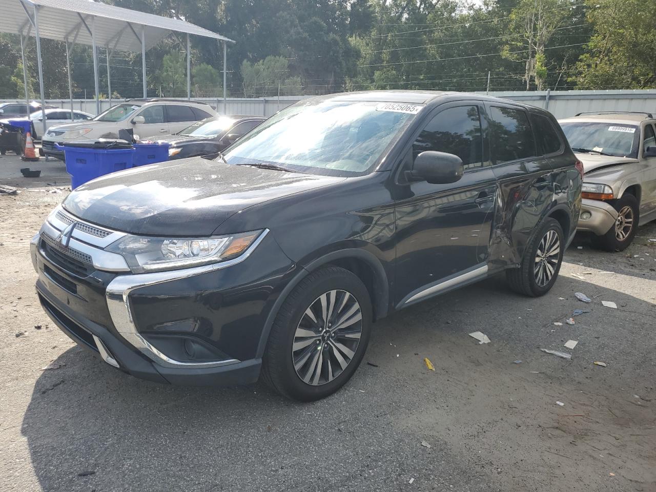 MITSUBISHI OUTLANDER ES
