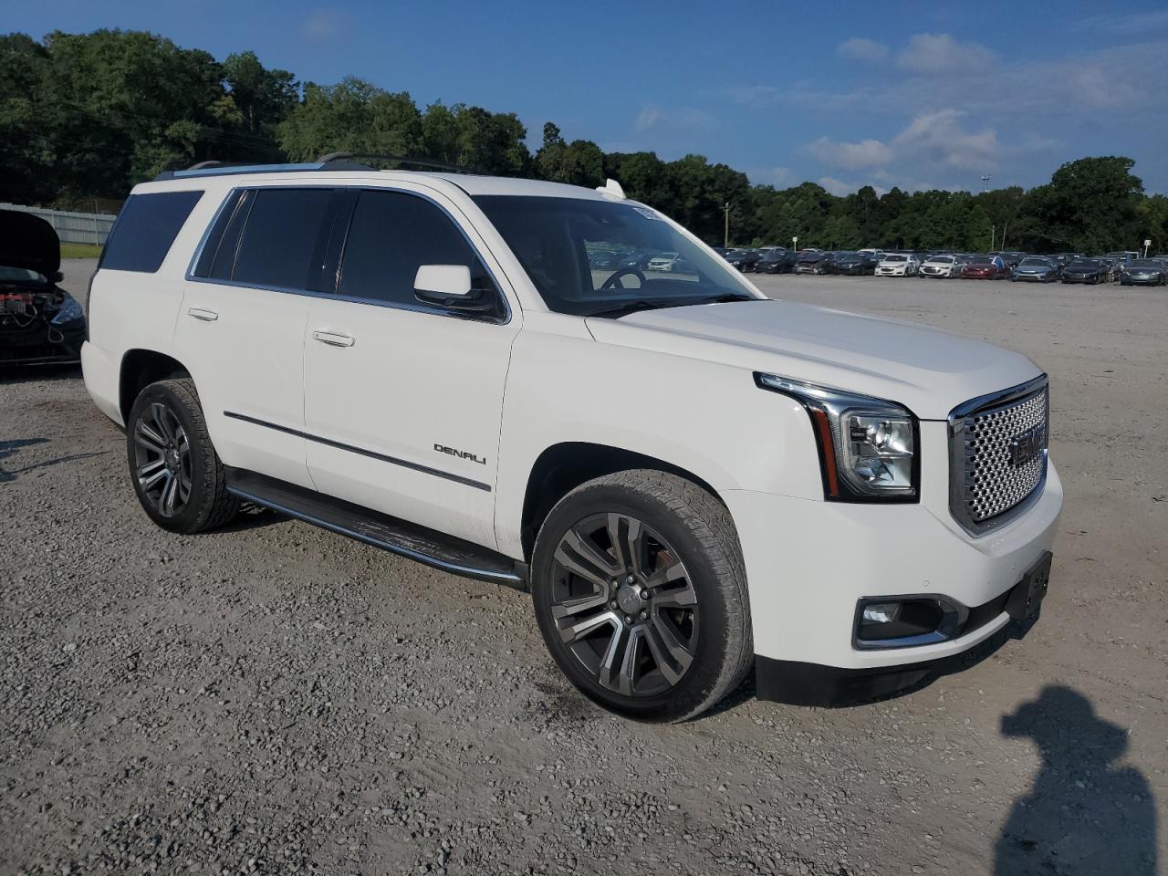 GMC YUKON DENALI