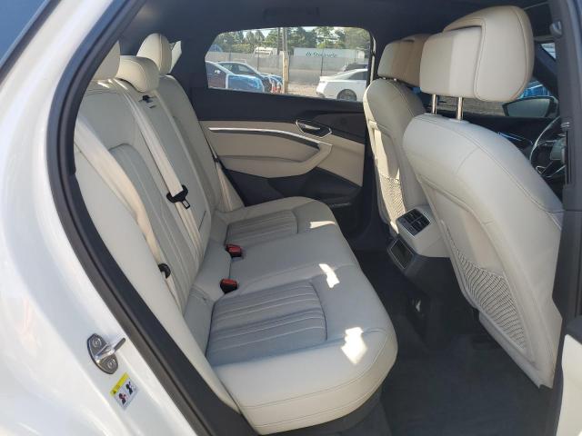 2024 AUDI Q8 E-TRON SPORTBACK PREMIUM PLUS WA1CAAGE6RB007869