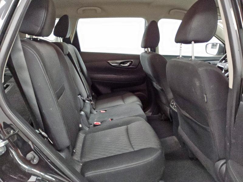 2017 NISSAN ROGUE S KNMAT2MT3HP615219