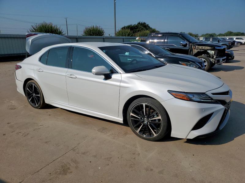 2018 TOYOTA CAMRY XSE - 4T1B61HK0JU039731
