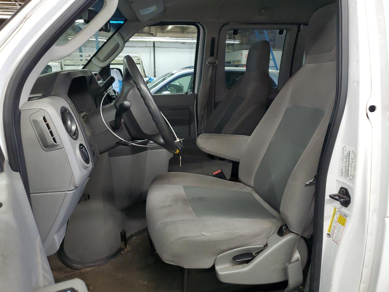 FORD ECONOLINE E350 SUPER DUTY WAGON