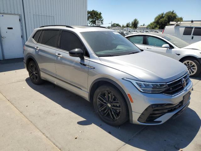 2022 VOLKSWAGEN TIGUAN SE 3VVCB7AX8NM059816