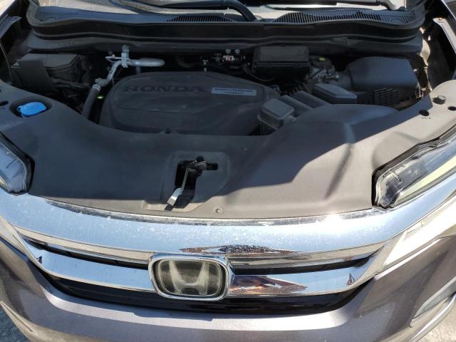 2019 HONDA PILOT TOUR 5FNYF5H92KB006422