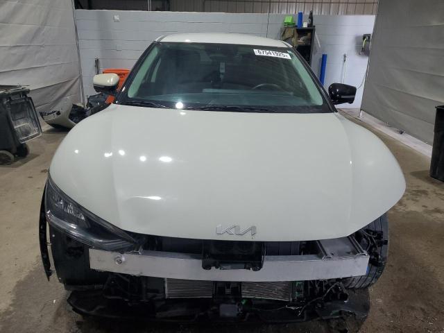 2022 KIA EV6 LIGHT KNDC3DLC8N5045084