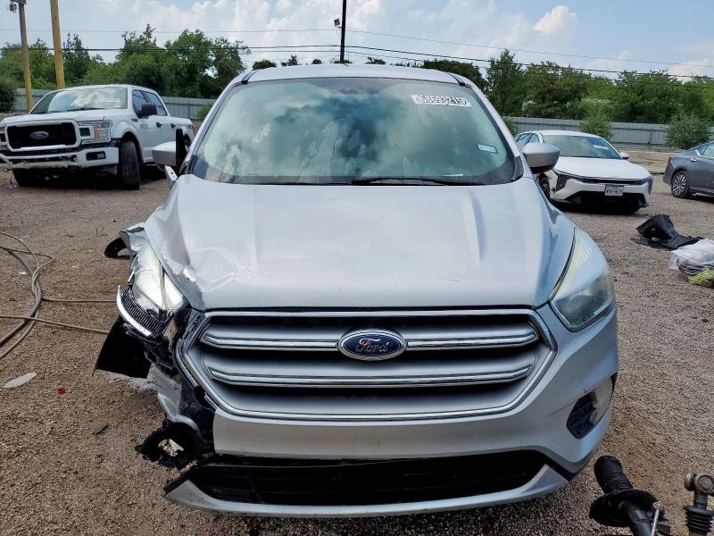 2017 FORD ESCAPE SE - 1FMCU0G94HUE32645