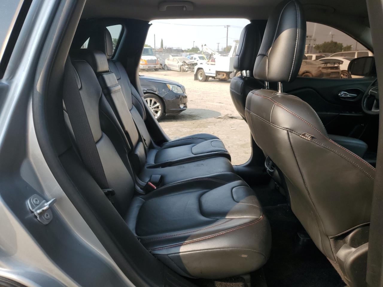 JEEP CHEROKEE TRAILHAWK