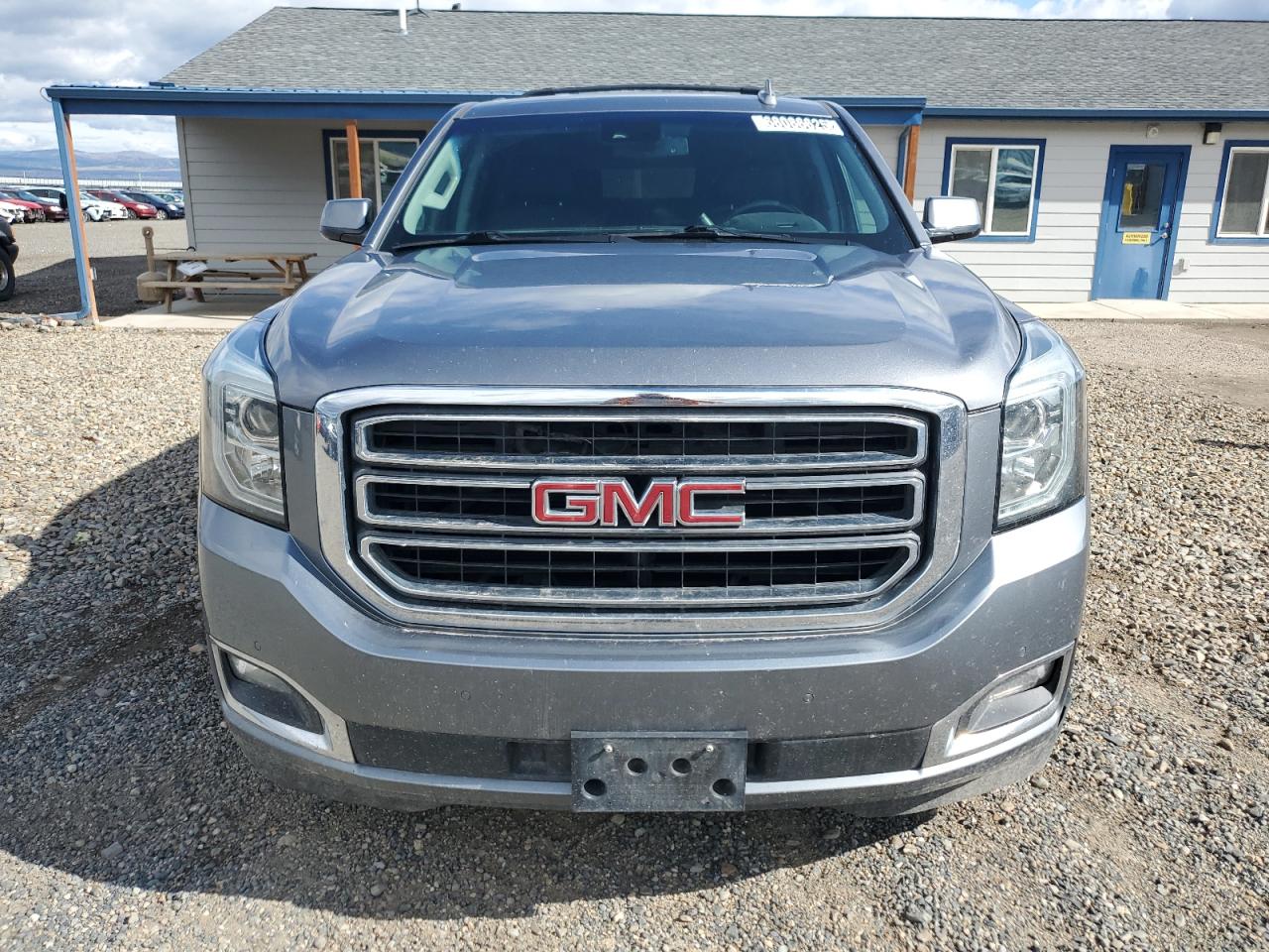 GMC YUKON K1500 SLT
