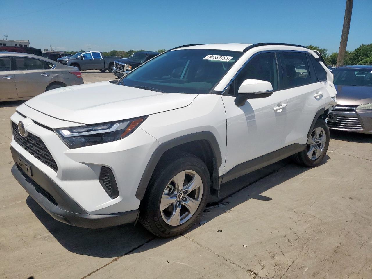 TOYOTA RAV4 XLE