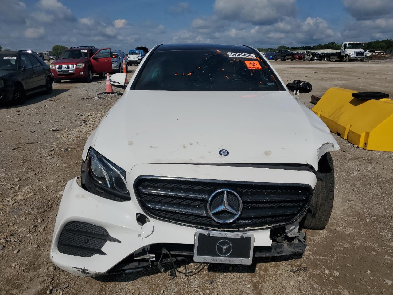 MERCEDES-BENZ E-CLASS 300