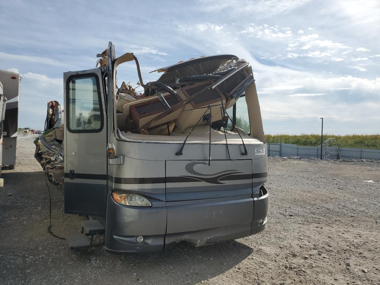 Lot #3227140398 2005 TRLR COUNTRY STAR