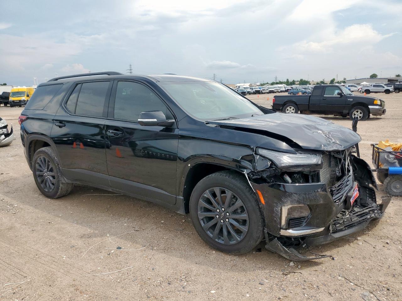 CHEVROLET TRAVERSE RS
