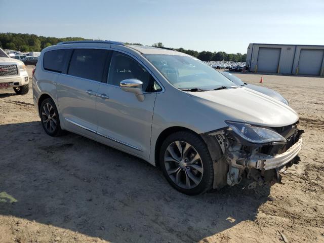 2017 CHRYSLER PACIFICA LIMITED 2C4RC1GG4HR670367