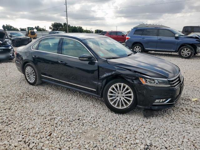 2017 VOLKSWAGEN PASSAT SE 1VWBT7A35HC019006