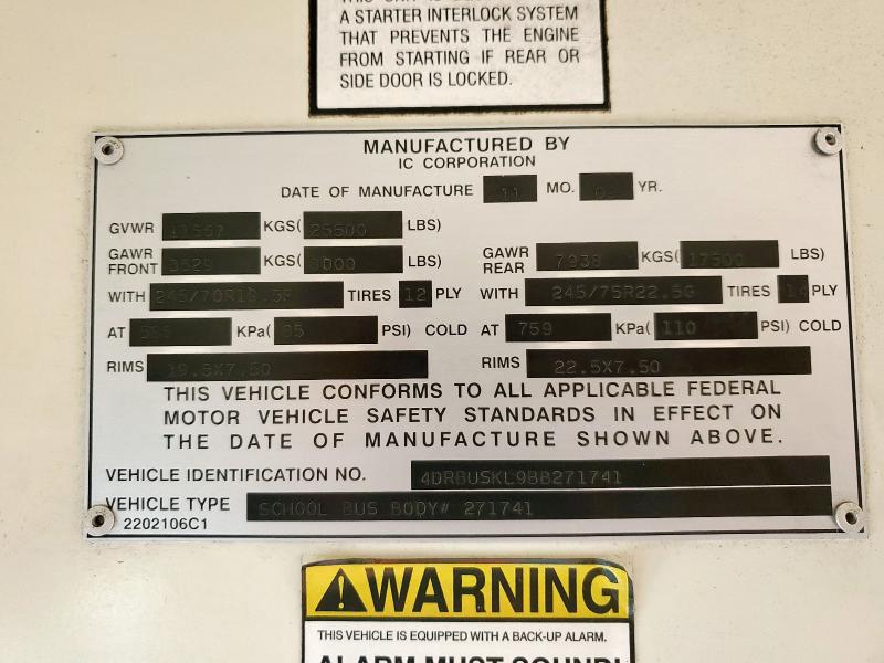 2011 IC CORPORATION 3000 CE #3240841191