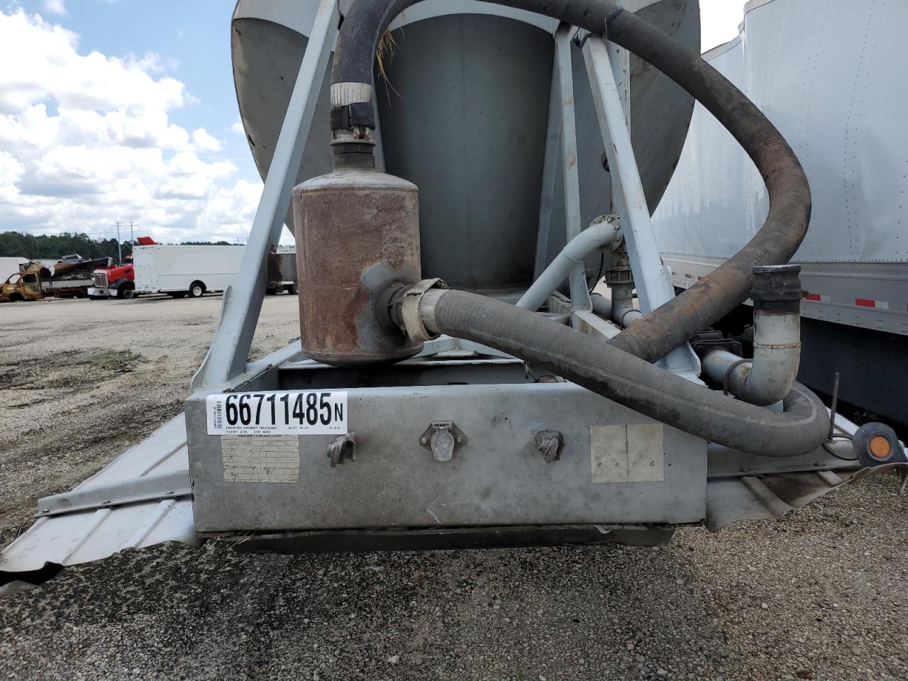 Lot #3269783758 2013 TRA UNKNOWN