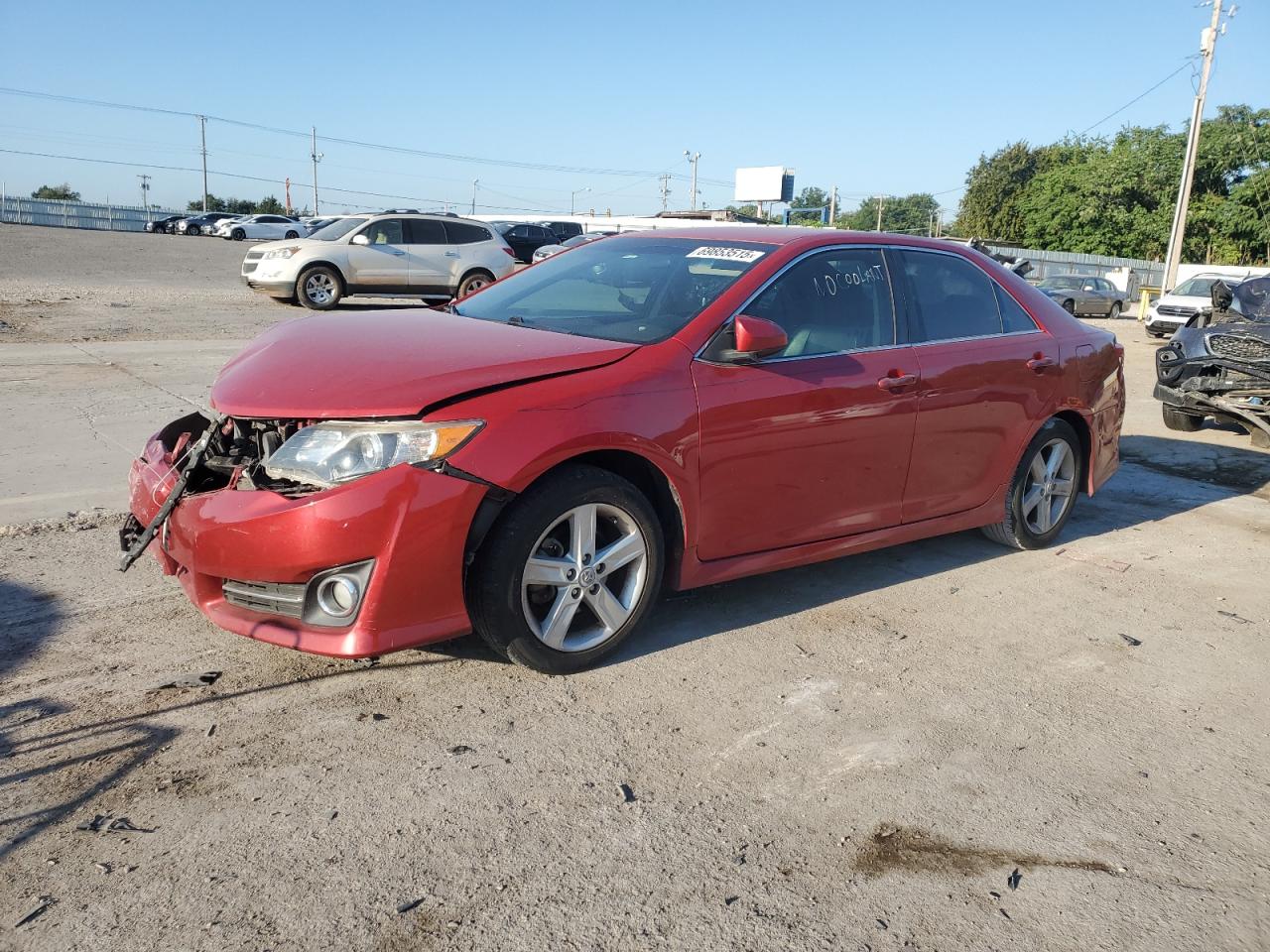 TOYOTA CAMRY BASE