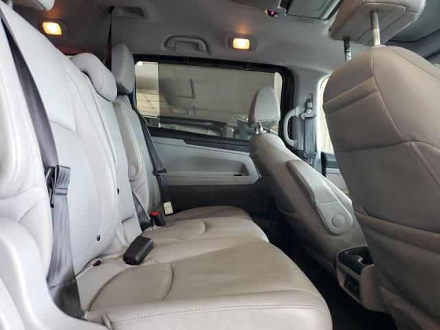2018 HONDA ODYSSEY EX 5FNRL6H72JB031076