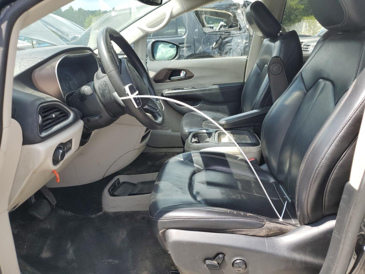 CHRYSLER VOYAGER LXI