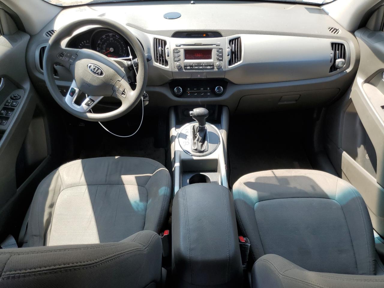 KIA SPORTAGE LX